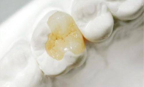 欢乐仁爱口腔(皇寺广场店)地址电话营业时间