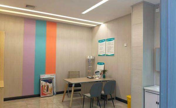 韶关曲江牙乐康口腔诊所医生团队实力强大及骨干医生简介