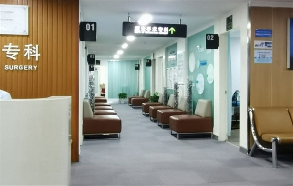 重庆万州爱尔阳光眼科医院医生团队实力强大及骨干医生简介