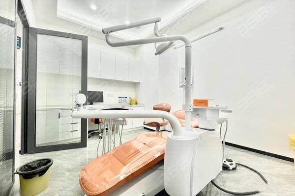 武汉牙基地乐博口腔门诊部收费价格表/收费标准