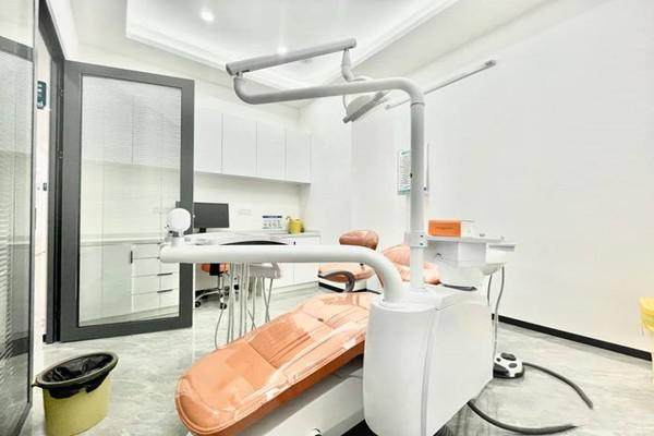 武汉牙基地乐博口腔门诊部医生团队实力强大及骨干医生简介