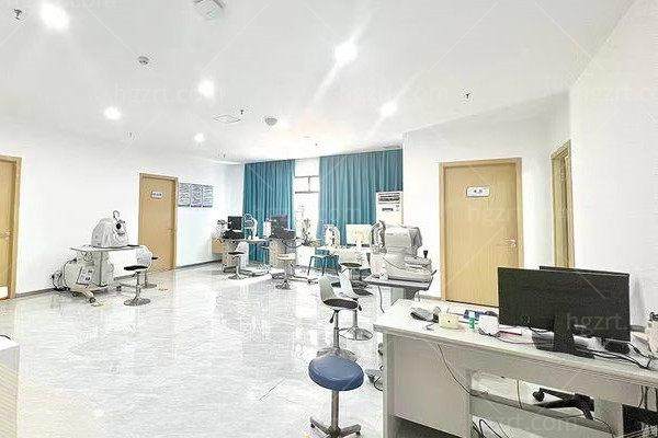 泉州华厦眼科医院详细的预约挂号方式及流程