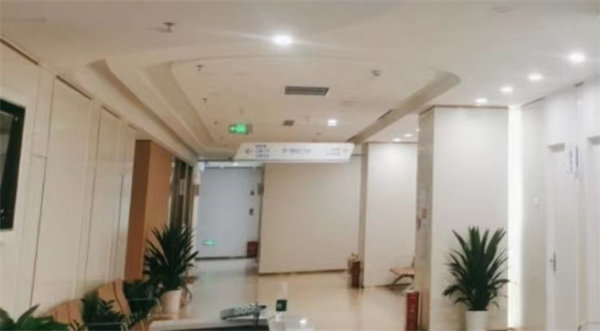 重庆华厦渝州眼科医院