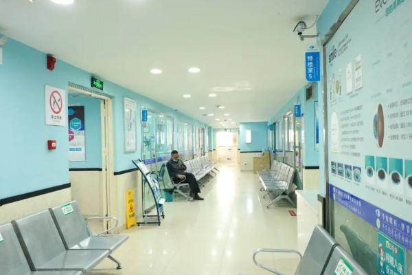 毕节华厦阳明眼科医院是正规医院吗？