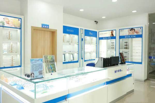 毕节华厦阳明眼科医院收费价格表/收费标准