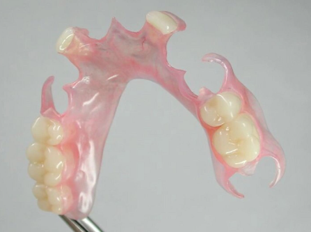 大理雅美口腔门诊部是正规医院吗？