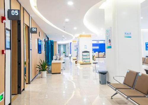 {深圳深东爱尔眼科医院