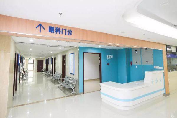 桂林邦铌赋盈眼科门诊部是正规医院吗?