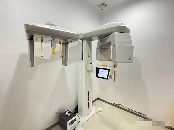 郑州郑东首鸣口腔门诊部地址电话营业时间