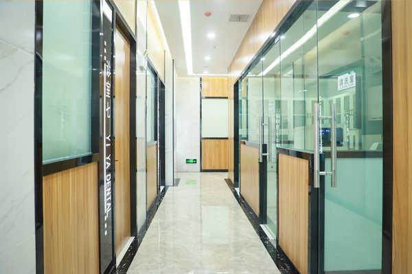 孝感咿呀口腔门诊部